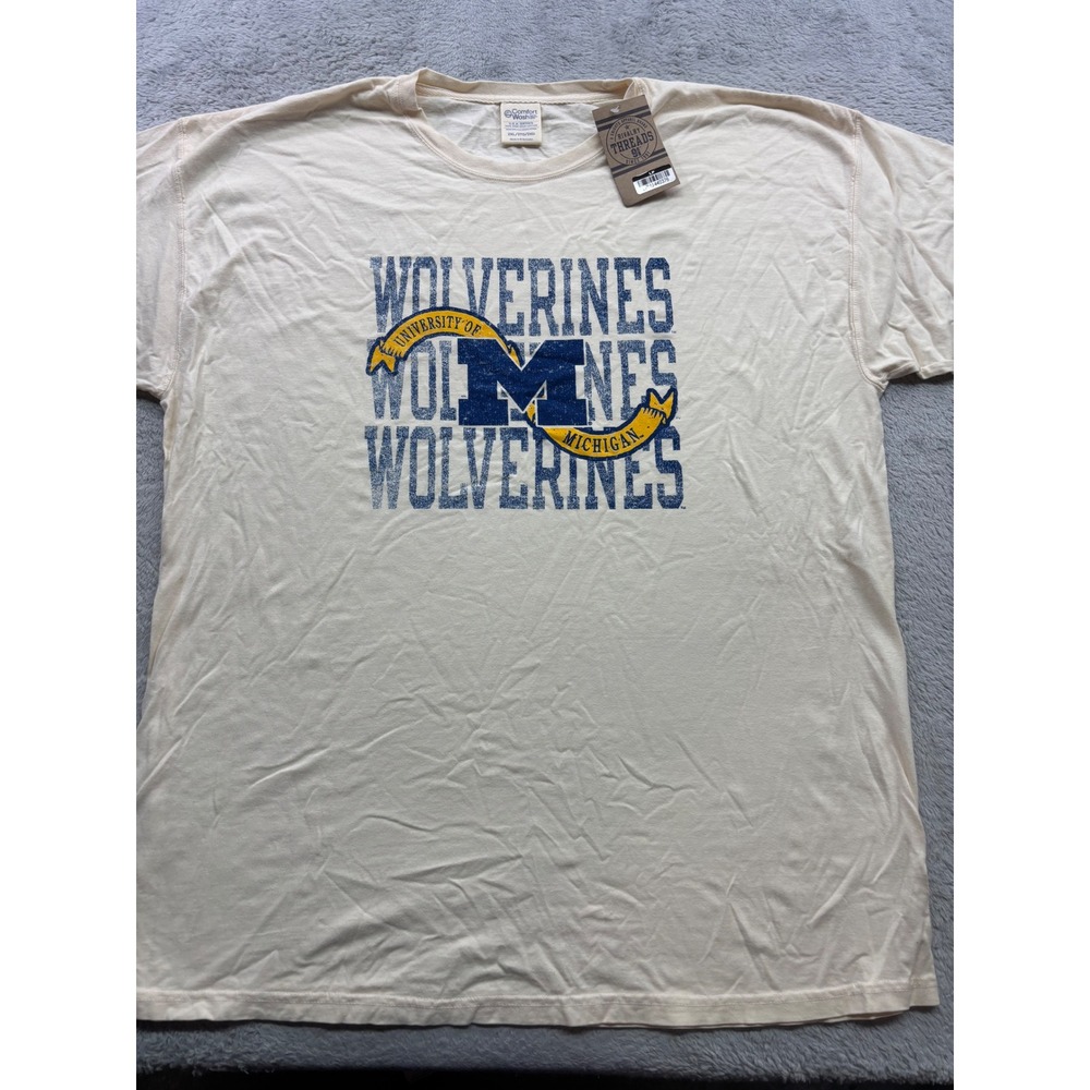 Comfort Wash University of Michigan Wolverines T-Shirt Mens 2XL Cream NWT